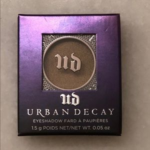 **Brand New**Urban Decay Eyeshadow
